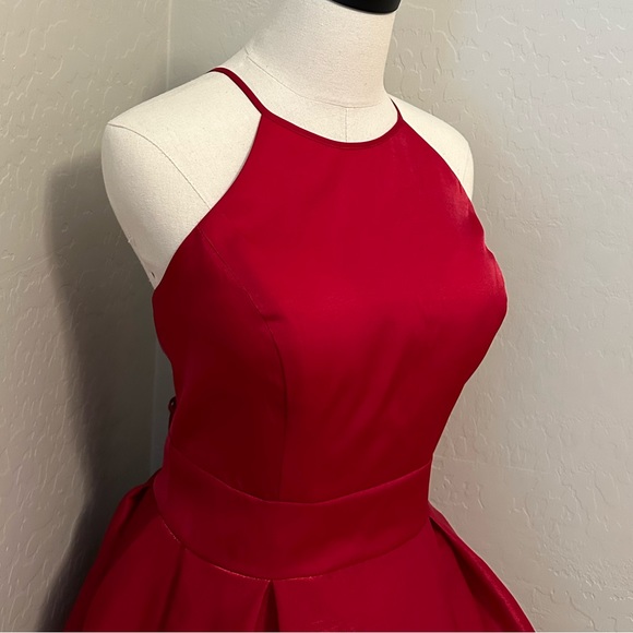 NEW CHRISTNA WU SZ 16 CLARET RED FORMAL ORGANZA TIE BACK BALLGOWN WITH POCKETS - Picture 4 of 13